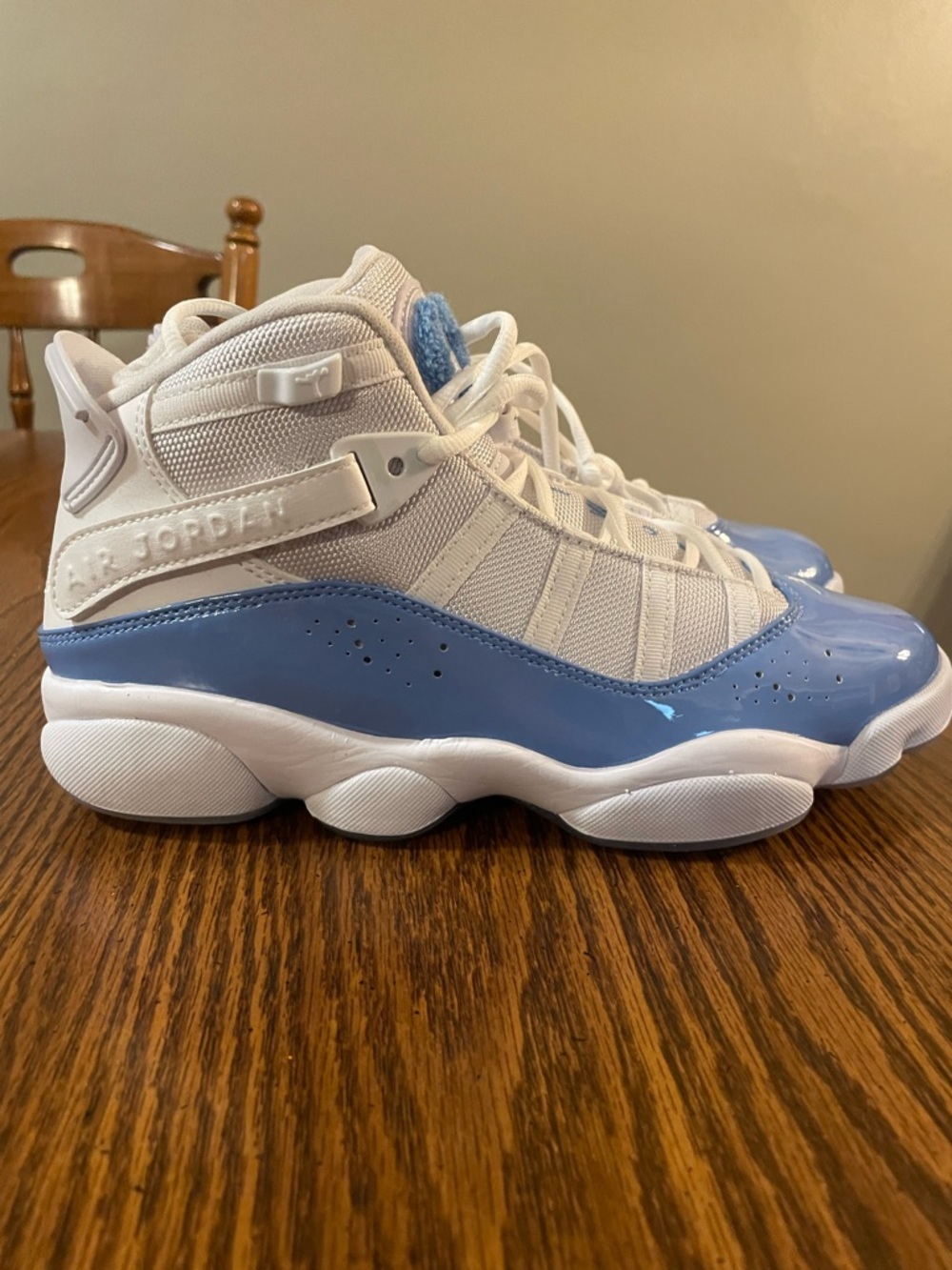 Jordan 6 Rings UNC